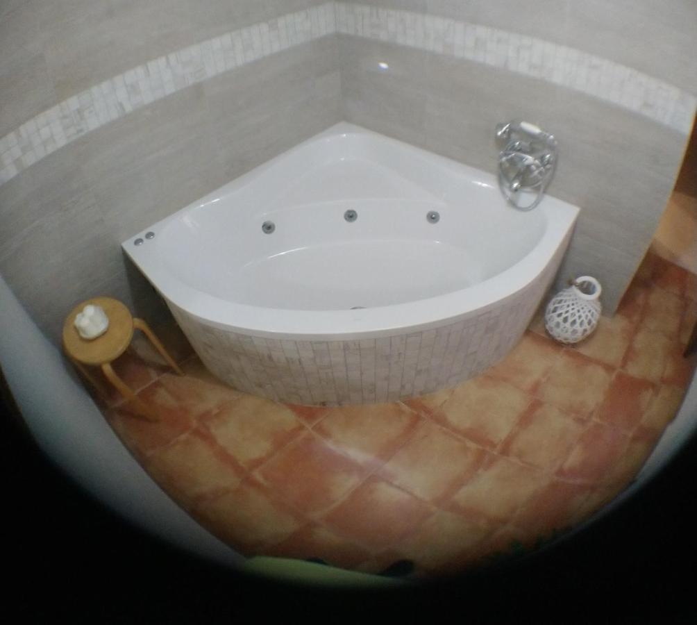 Escapadas Romanticas En Granada Jacuzzi ภายนอก รูปภาพ